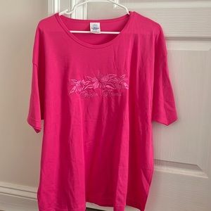 NWOT Womens Embroidered Hawaii T-shirt: Size XL🌺